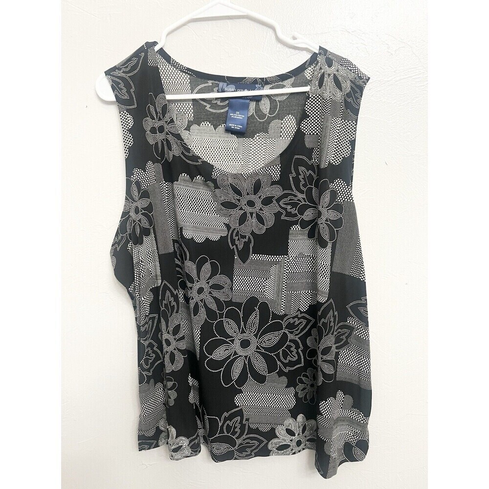 Susan Graver Liquid Knit Blouse Tank Top Size 3X Floral Black White  Sleeveless